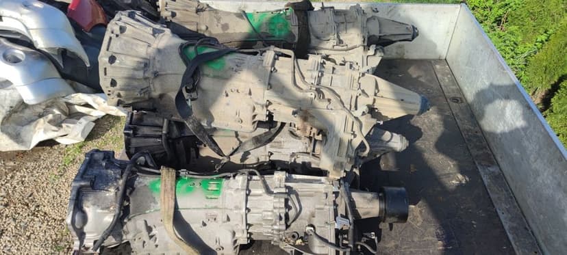 Cutie viteze-motor nissan navara pathfinder