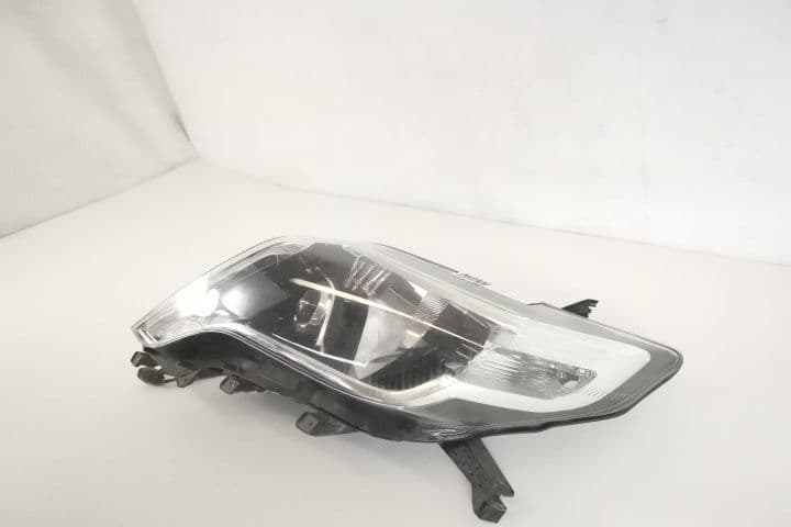 Far Stanga original halogen si led Toyota  Land Cruiser  J200 [2th fac