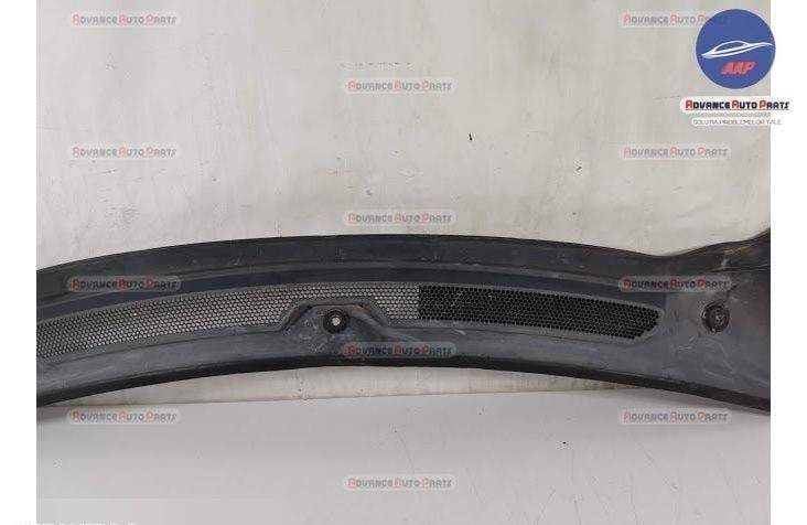 Ornament Grila Stergatoare original Land Rover Discovery 3 2004 2005 2