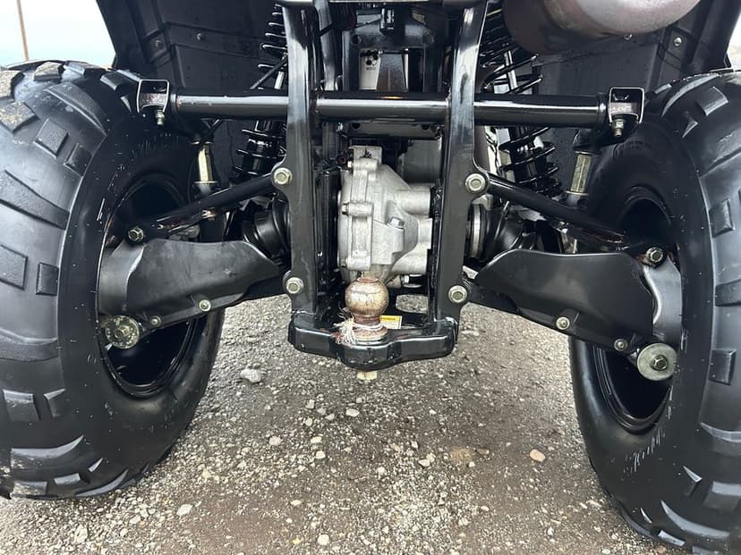 Atv Linhai Buyang 300 4x4 1000 km ( nu tgb cf moto shineray)