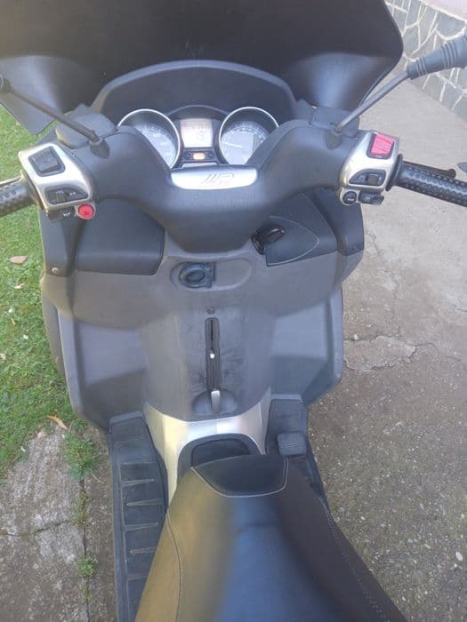 Piaggio mp3.Lt cat.b 250.ie