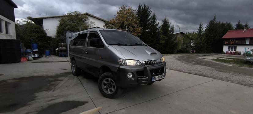 Hyundai H1 Starex 4x4 2.5CRDI