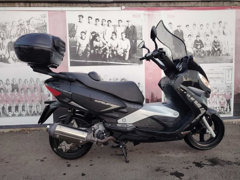 Malaguti Madison Black Rider