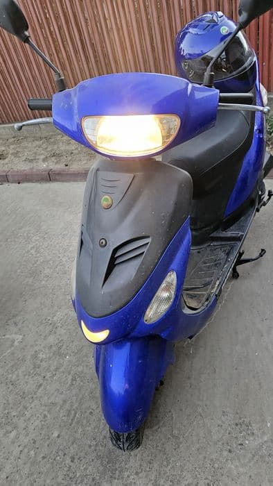 Scuter Pegasso Motor de 49cm2, 3.000 de km