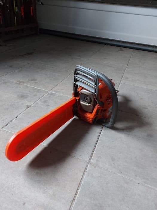 Vând husqvarna  120 mark ll