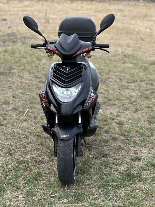 Vand scuter City Oliver