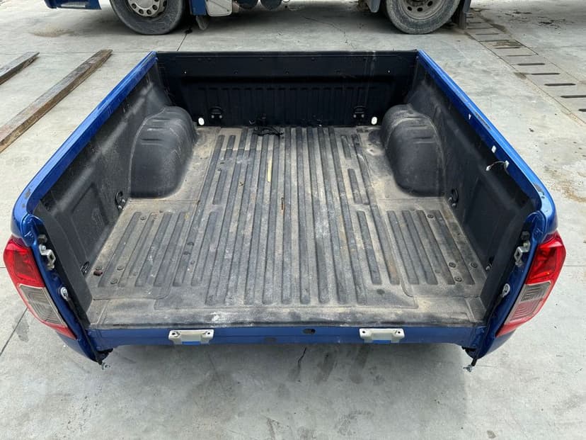 Bena Nissan Navara D23 2015-2024