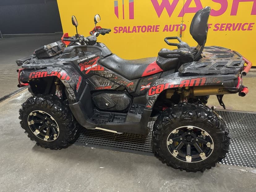 Can am outlander 1000R max