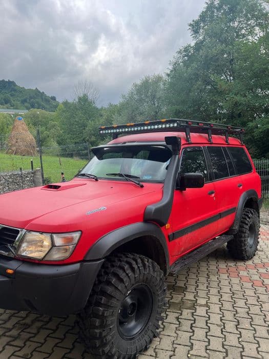 Vând Nissan Patrol Y61 2002