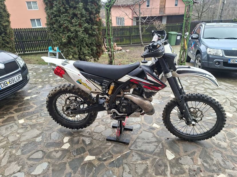 Gas gas ec300 in stare buna , acte.