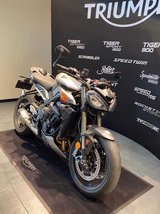Motocicleta Triumph Street Triple 765 RS Second 2025 | Rate | Leasing