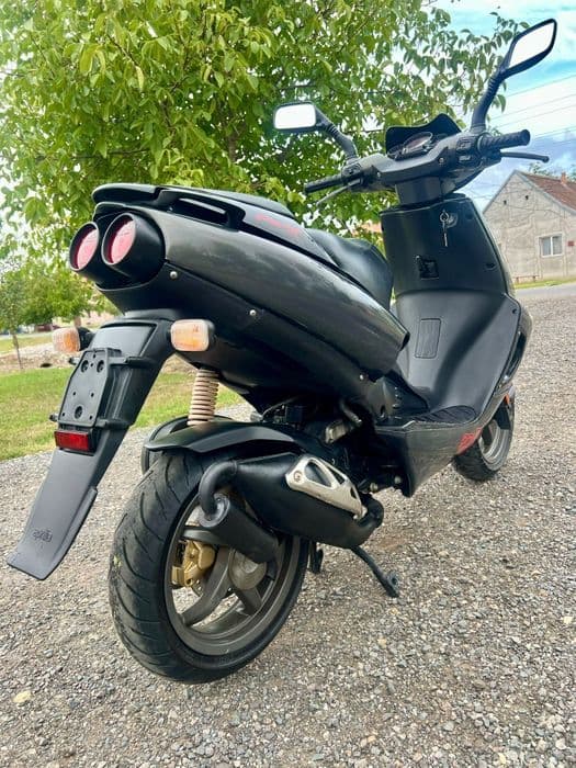 Aprilia  sr  50 cc