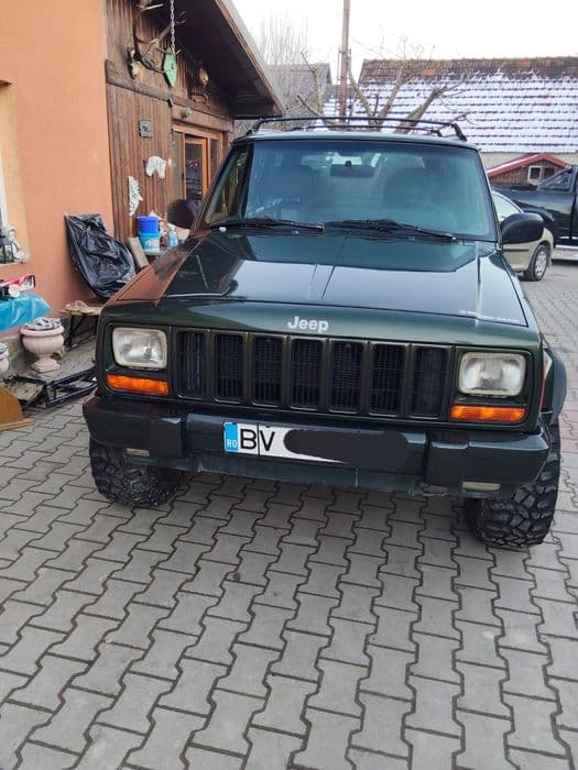 Jeep Cherokee XJ Propietar