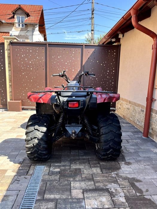 Vând ATV Yamaha Grizzly 550 FI 2012