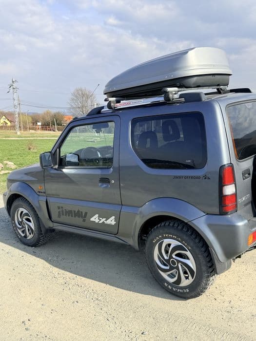 Suzuki jimny 4x4 offroad