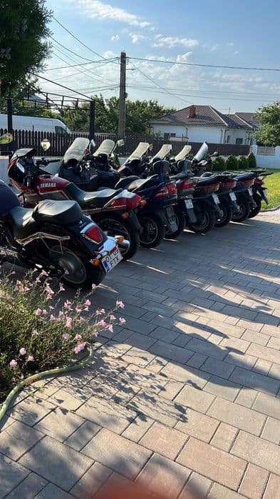 Motociclete, scutere și piese de schimb