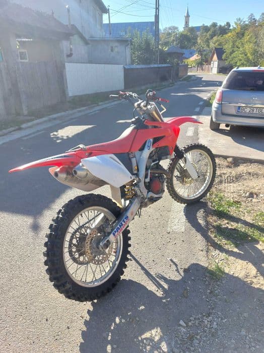 De vanzare cross honda crf 250R