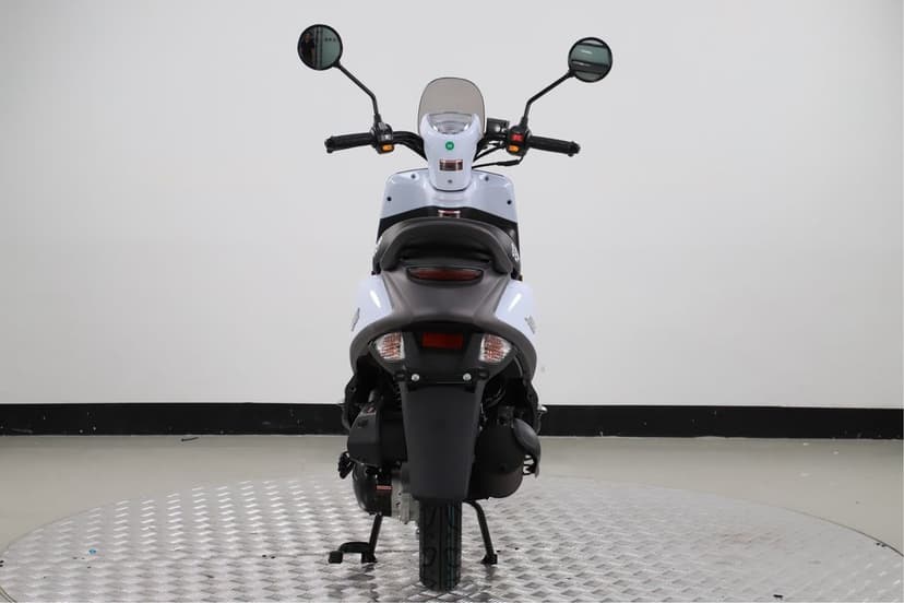 Scuter 50Cc fara permis