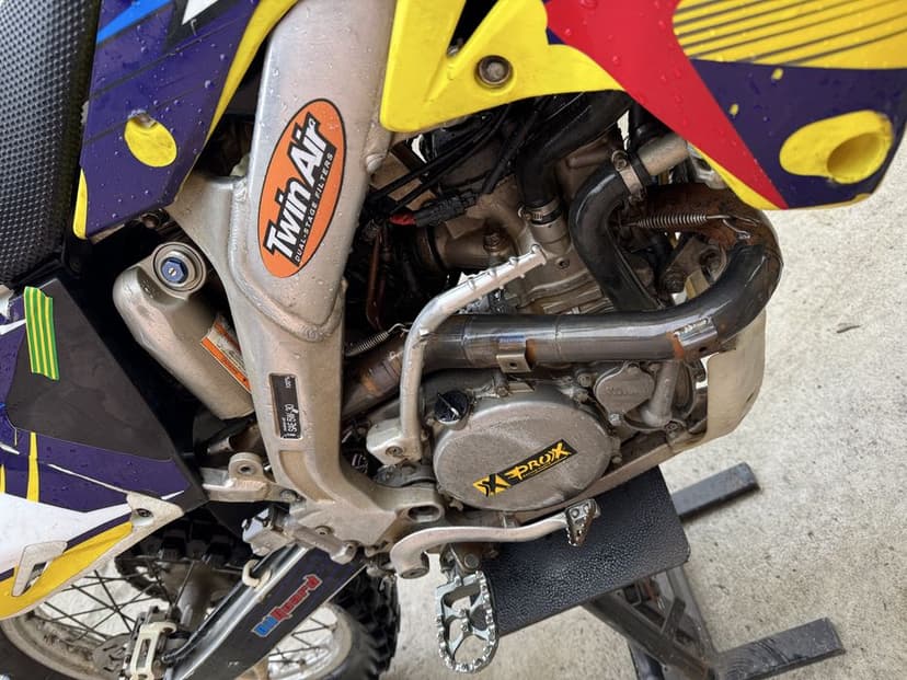 Cross Suzuki RM-Z 250 4t 2009 45cp