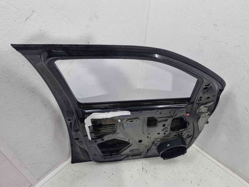 Usa stanga fata Nissan Navara (D40) [Fabr 2005-2014] GN0