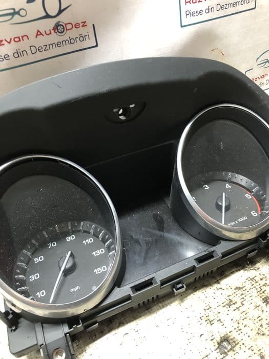 Ceasuri Bord UK  Land Rover Discovery 2.0 Motorina 2017