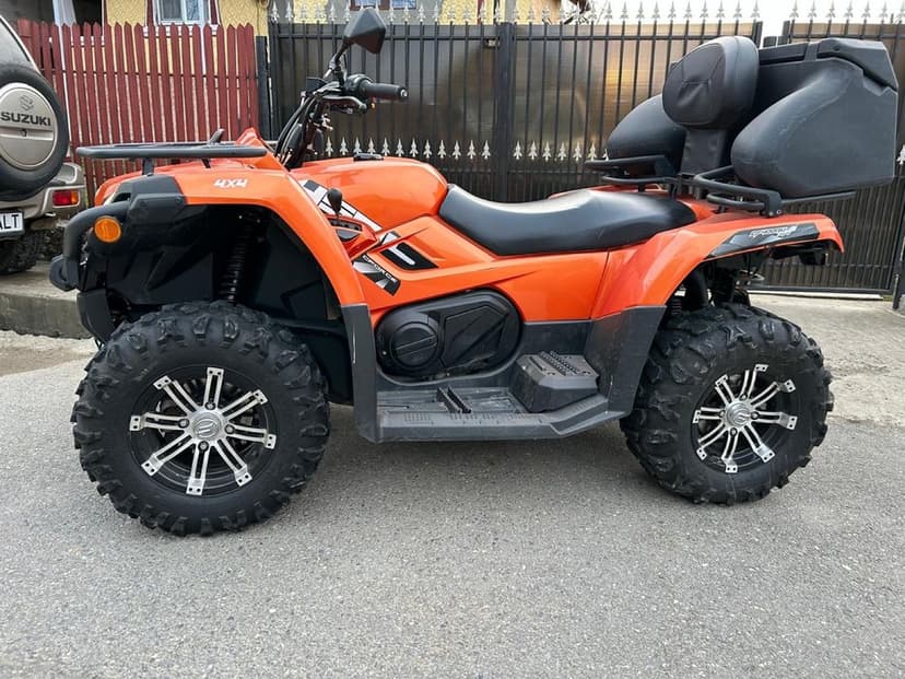 Vand Cf Moto 450L (2persoane)