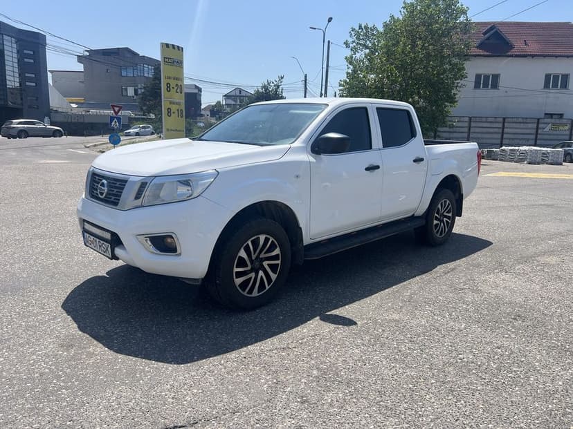Nissan navara 2021