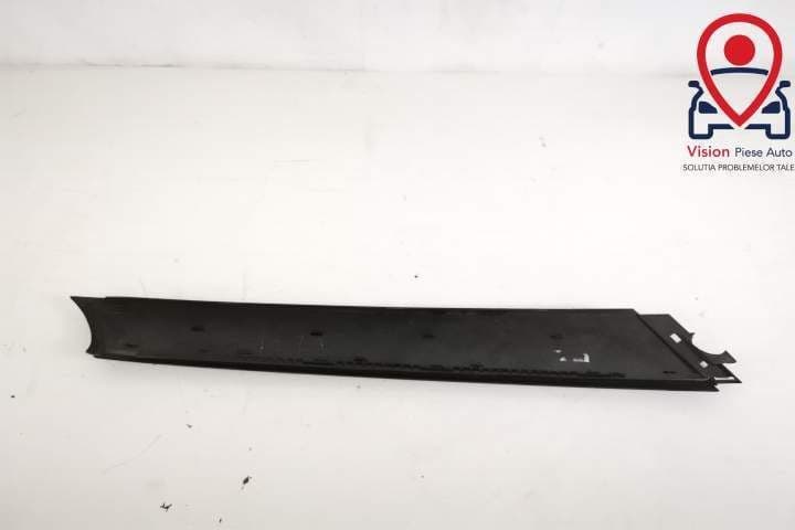 Ornament Stalp A Parbriz Dreapta Original In Stare Buna Land Rover  De