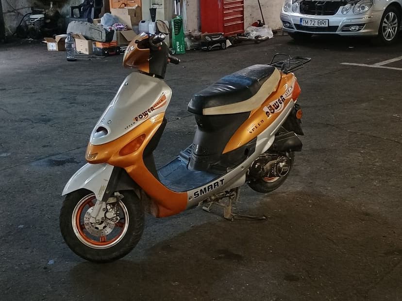 Scuter 50cc Guoben Gb50qt-16