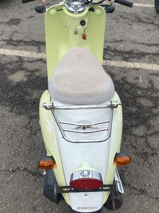 Vând Scuter Dolce Vitta