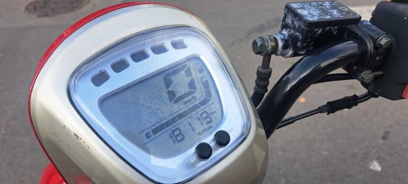 Sym Mio 50i / 2020 / Import Belgia