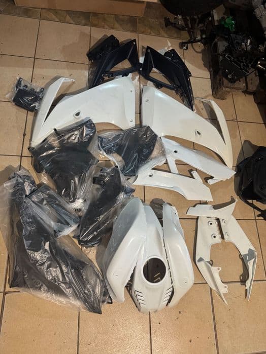 Carene Yamaha yzf r125 2008-2022