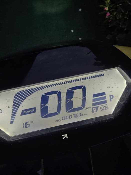 Vând scuter next nx1