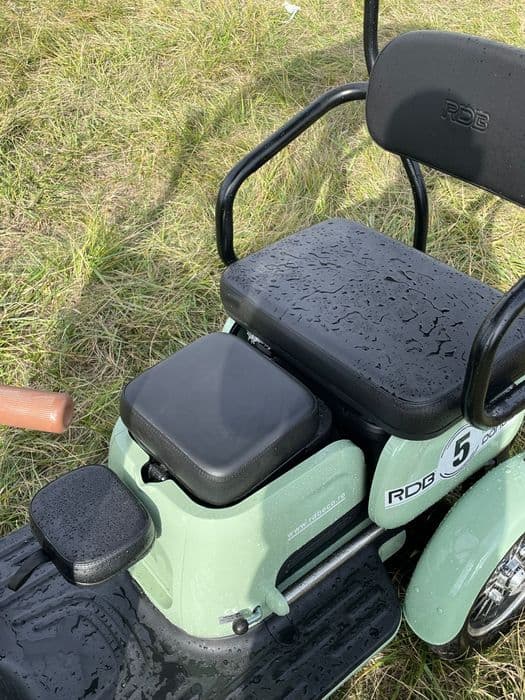 Triciclu electric fără permis