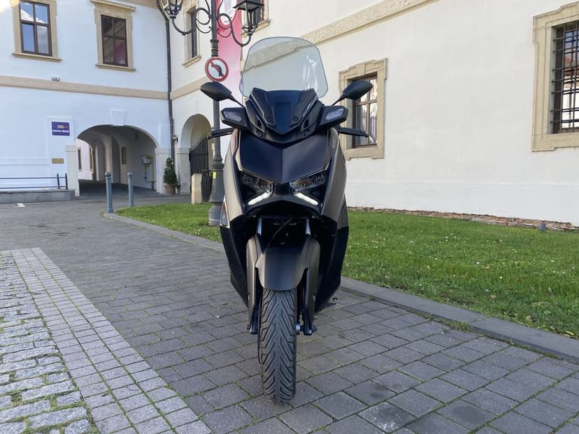 Yamaha Xmax - Techmax 300 / 05.2024 / Garantie / Maxiscuter /