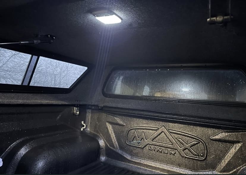 Hardtop TOYOTA Hilux