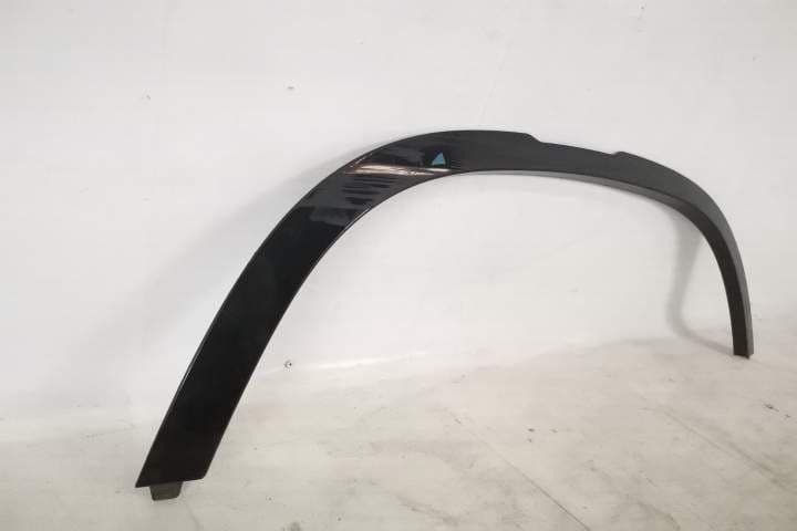 Overfender Dreapta Fata Original In Stare Buna  Land Rover  Defender