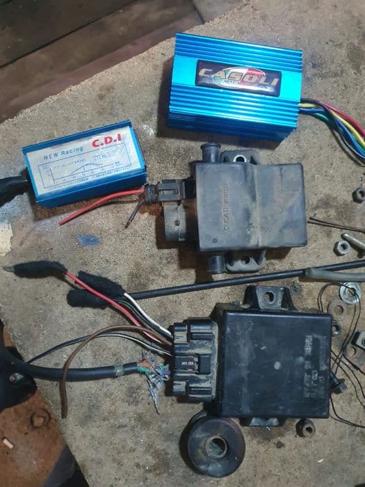 Dezmembrez polaris sportsman 700 si kawasaki 650 750