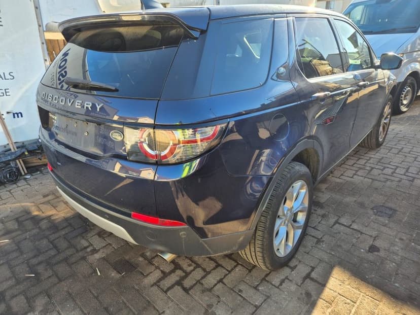 Dezmembrez land rover discovery sport 204dtd 2017 62.000 mile