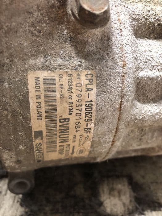 Compresor AC Land Rover Defender 2.0 Motorina 2017