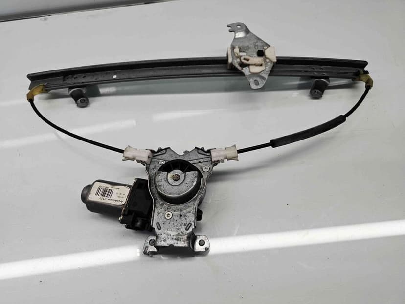 Macara electrica geam stanga fata Nissan Navara (D40) [Fabr 2005-2014]