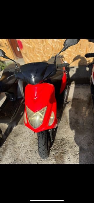 Scutere fara permis la ramanere 350/saptamana