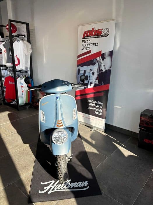 Scuter Piaggio Vespa GTV 310 Officina 8, Moto Bike Shop, Rate TBI Bank