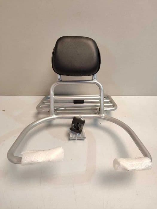 Portbagaj spatar Vespa Sprint Primavera argintiu, motocicletă