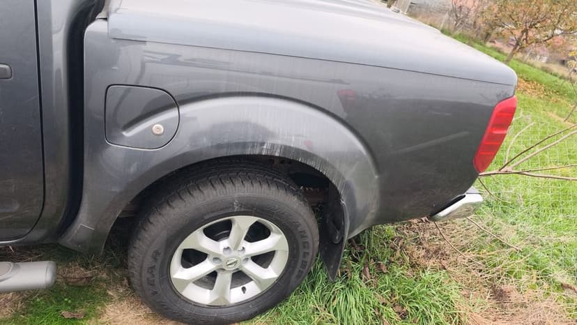 Bena-sasiu nissan navara king cab d22 d40 pathfinder