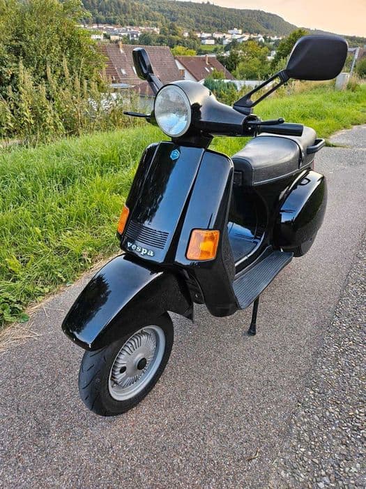 scooter Vespa Cosa Piaggio 200 1991 km foarte putini