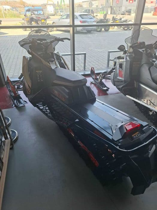 Snowmobil Polaris Switchback Assault 146- NOU!- rulaj 0 km