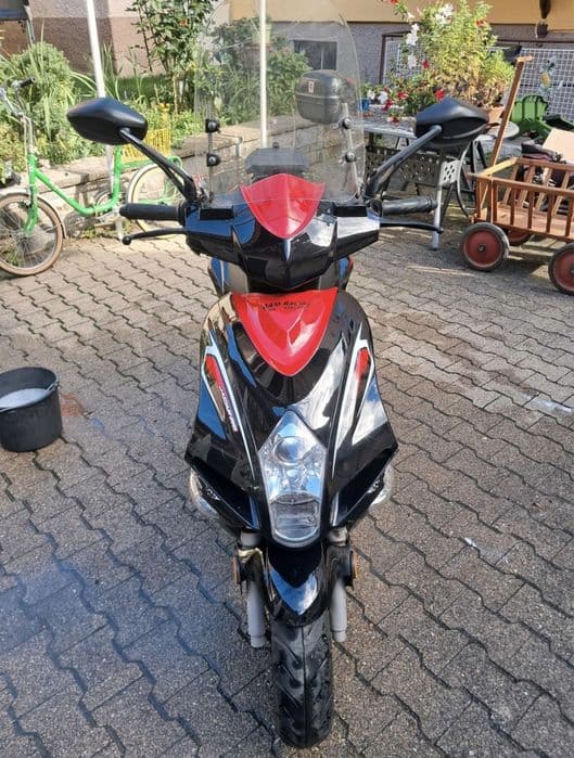 Scuter luxxon 49 cm 2012