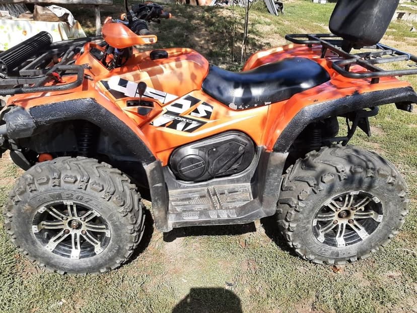 Vând atv cf moto 520