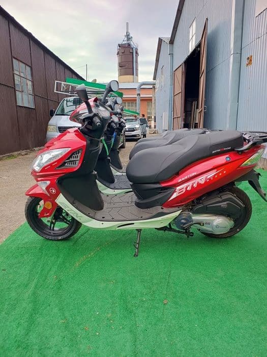 Scuter Barton Falcon